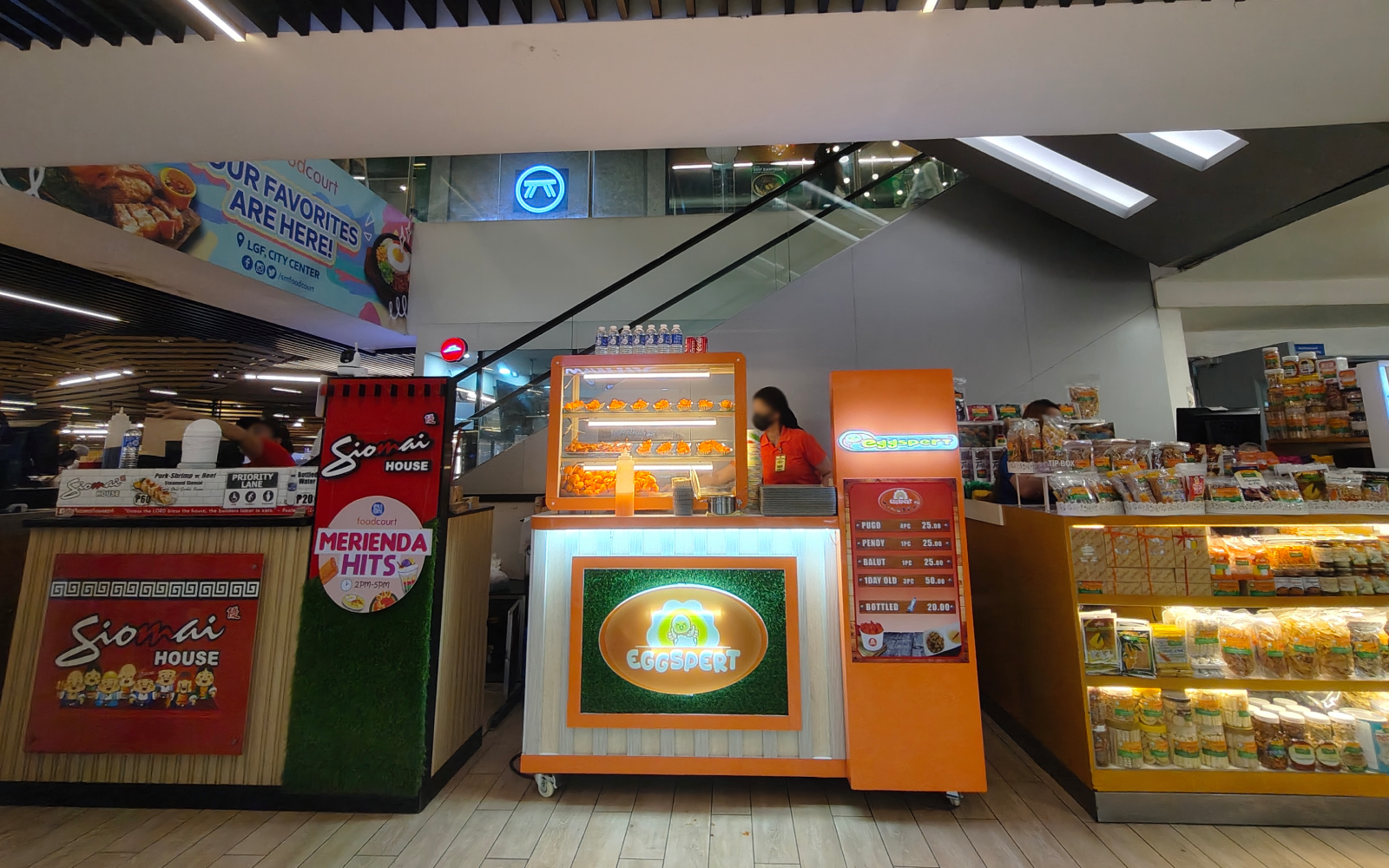 EGGSPERT in SM City North EDSA